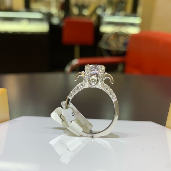 18k white gold .64ctw genuine Diamond mounting new - Picture 2 of 2